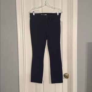 Anthropologie Navy Blue Slim Fit Cropped Pants Size 7 Women’s